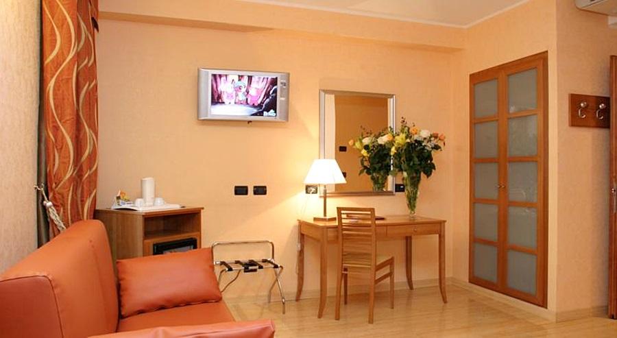 Hotel Continental Turín Pokoj fotografie